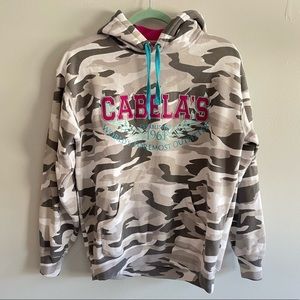 Cabela’s Gray Camo Print Hoodie Size Medium